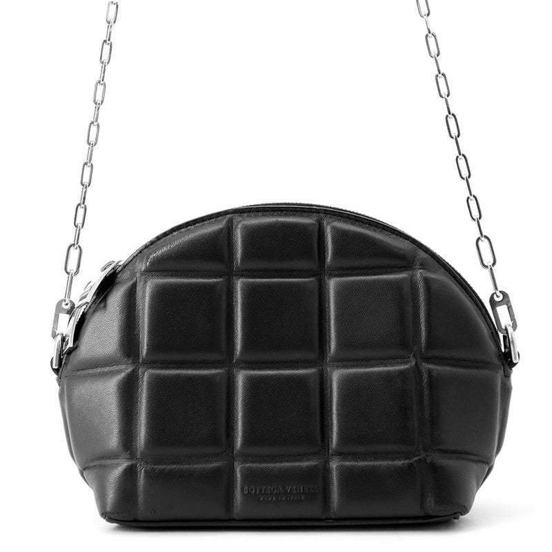 ボッテガヴェネタ チェーンショルダーバッグ パテッド ハーフムーン ミニ レザー  593165 BOTTEGA VENETA バッグ 黒