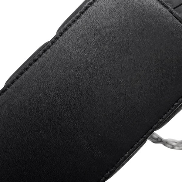 ボッテガヴェネタ チェーンショルダーバッグ パテッド ハーフムーン ミニ レザー  593165 BOTTEGA VENETA バッグ 黒