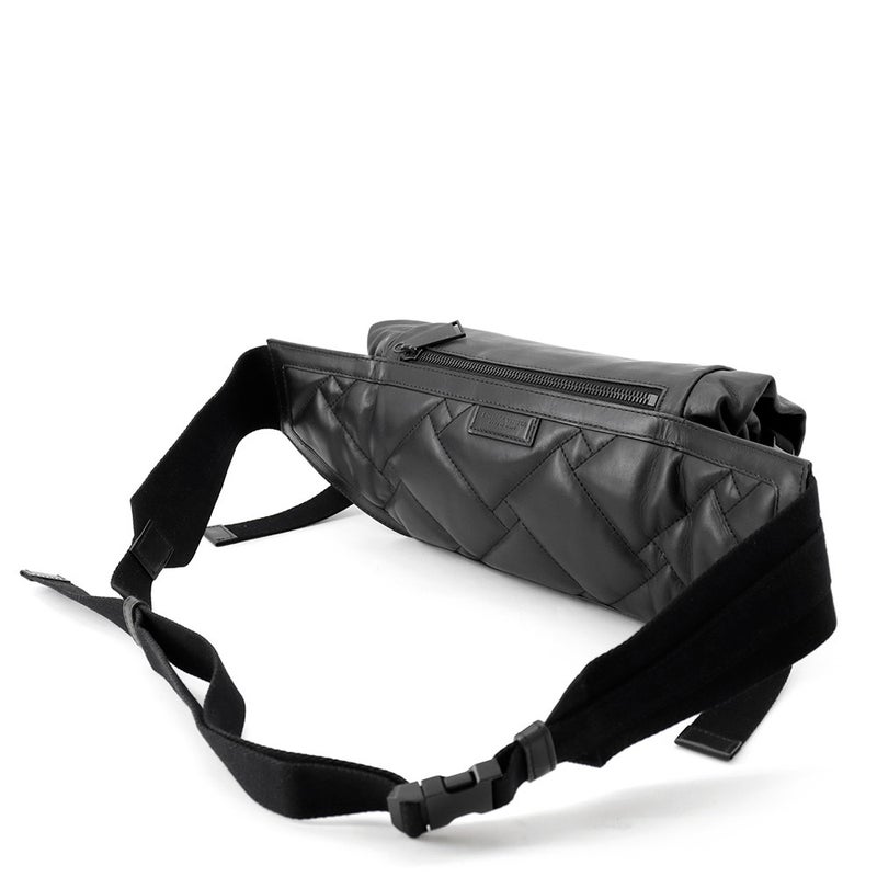 ボッテガヴェネタ ボディバッグ パーフォレイテッド クロスボディ レザー 578540 BOTTEGA VENETA バッグ 黒