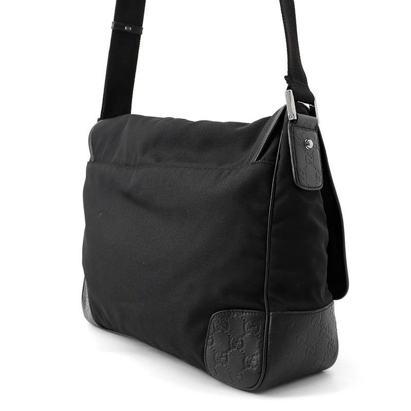 グッチ ショルダーバッグ GGエンボス ナイロン/レザー 162419 GUCCI バッグ 黒