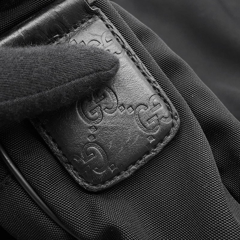 グッチ ショルダーバッグ GGエンボス ナイロン/レザー 162419 GUCCI バッグ 黒