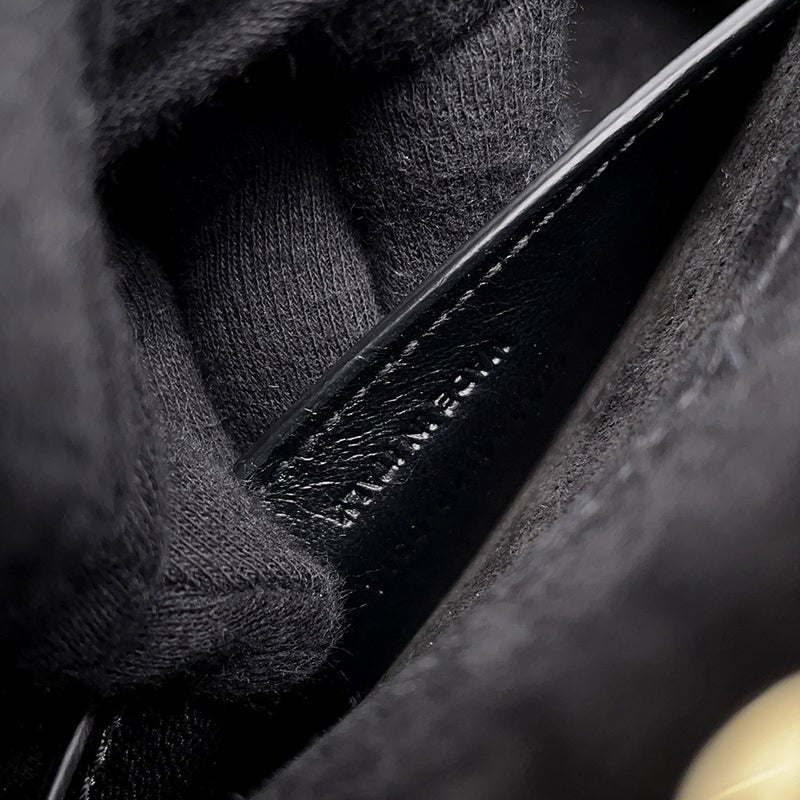 サンローランパリ チェーンショルダーバッグ ケイト モノグラム パテント 354120 SAINT LAURENT PARIS 黒