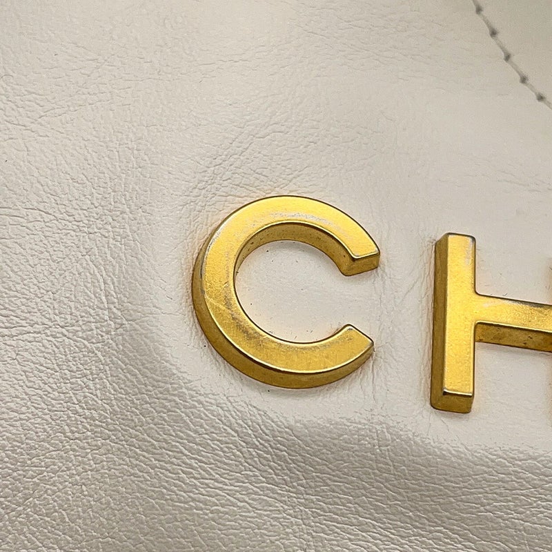 シャネル リュック シャネル22 ラージ シャイニーカーフレザー AS3313 CHANEL バックパック バッグ 白