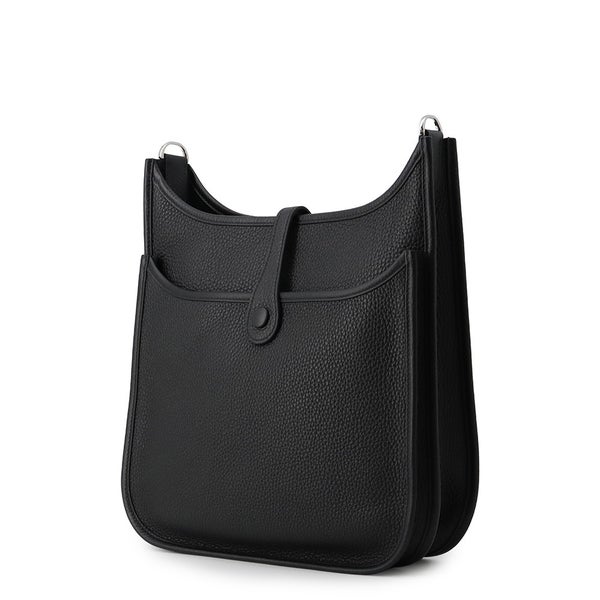 エルメス ショルダーバッグ エブリン3 PM ブラック/シルバー金具 トリヨンクレマンス Z刻印 黒