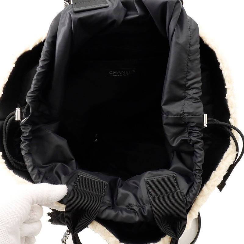 シャネル トートバッグ ココネージュ マトラッセ ココマーク ボア 巾着トート ムートン ナイロン CHANEL 2way 黒