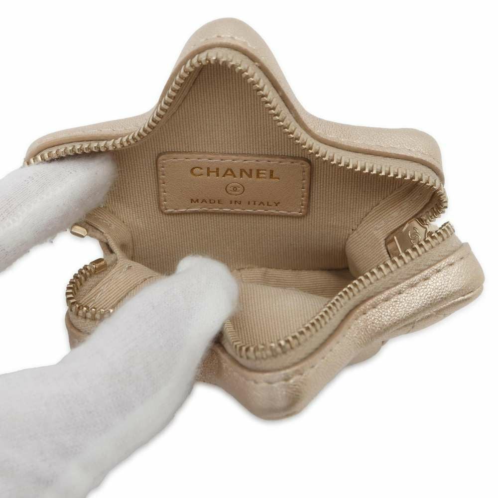 シャネル バッグチャーム スター ココマーク マトラッセ レザー CHANEL