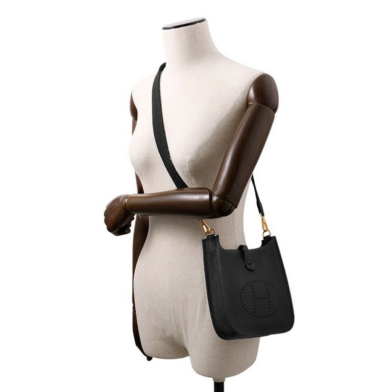 エルメス エブリンTPM アマゾン ブラック/ゴールド金具 トリヨンクレマンス W刻印 黒