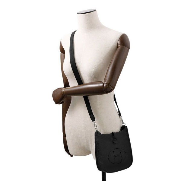 エルメス エブリンTPM アマゾン ブラック/ゴールド金具 トリヨンクレマンス W刻印 黒