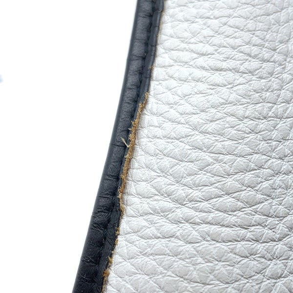 エルメス ショルダーバッグ ヴェスパPM ブラック/ホワイト/シルバー金具 トリヨンクレマンス □C刻印