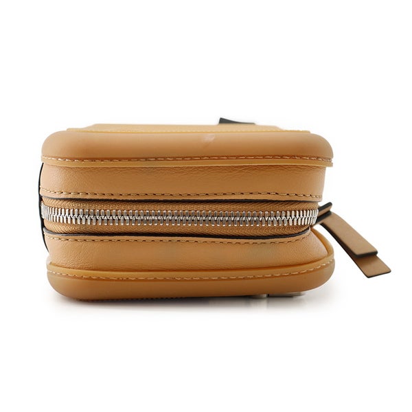 ロエベ ボディバッグ アナグラム モールテッドスリング ラバー/レザー B987W42X02 LOEWE バッグ