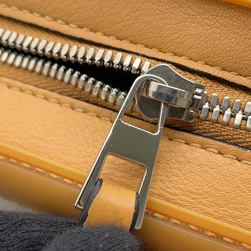 ロエベ ボディバッグ アナグラム モールテッドスリング ラバー/レザー B987W42X02 LOEWE バッグ