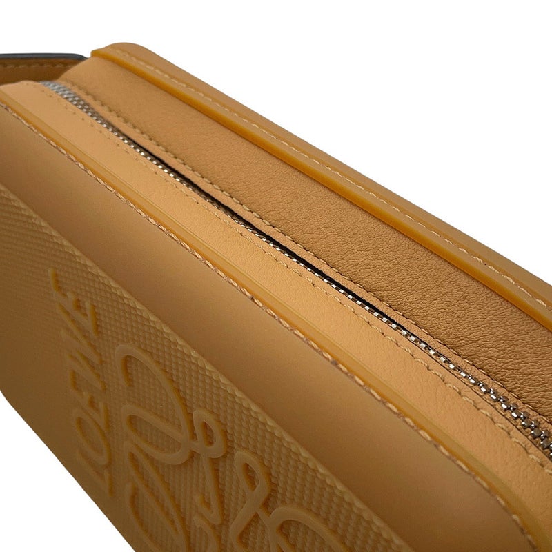 ロエベ ボディバッグ アナグラム モールテッドスリング ラバー/レザー B987W42X02 LOEWE バッグ