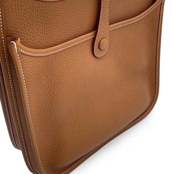エルメス ショルダーバッグ エブリン3 PM ゴールド/シルバー金具 トリヨンクレマンス G刻印 HERMES Evelyne