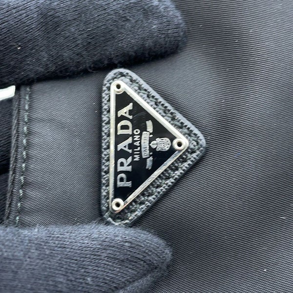 プラダ ショルダーバッグ Re-Edition 2005 Re-Nylon ナイロン 1BH204 PRADA 黒