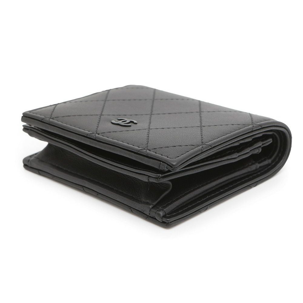 希少レア★CHANEL 財布　ウォレット★ シャネル 二つ折り財布 ココマーク マトラッセ スモールウォレット