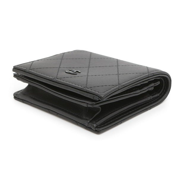 シャネル 二つ折り財布 ココマーク マトラッセ スモールウォレット AP4381 CHANEL 黒