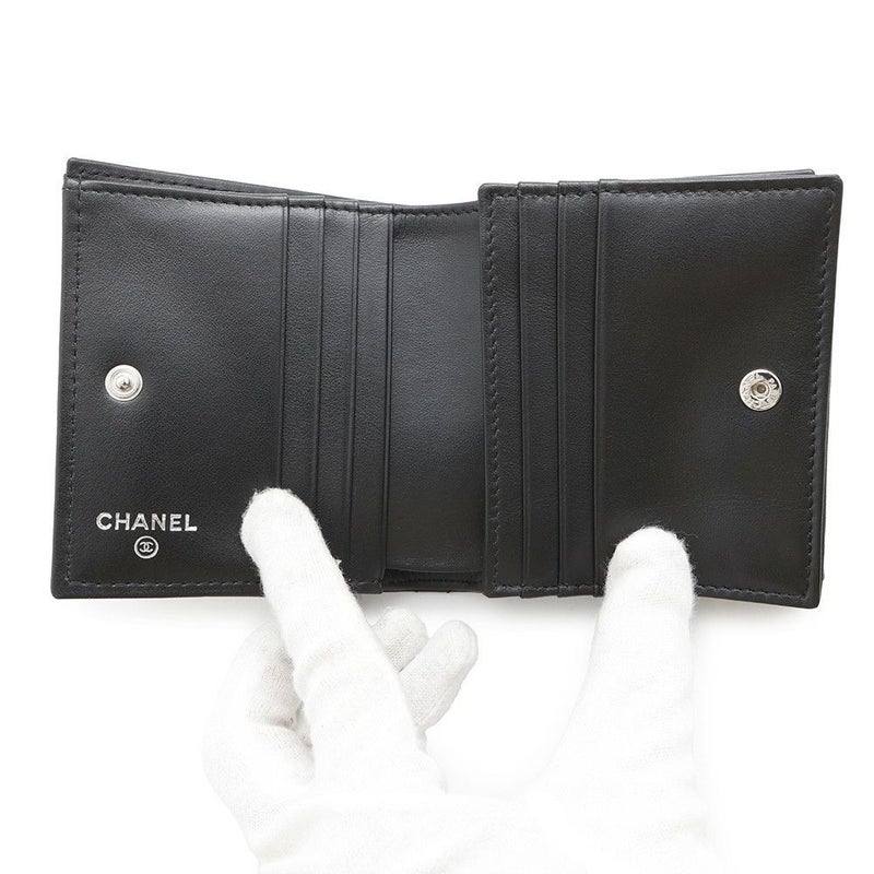 シャネル 二つ折り財布 ココマーク マトラッセ スモールウォレット AP4381 CHANEL 黒