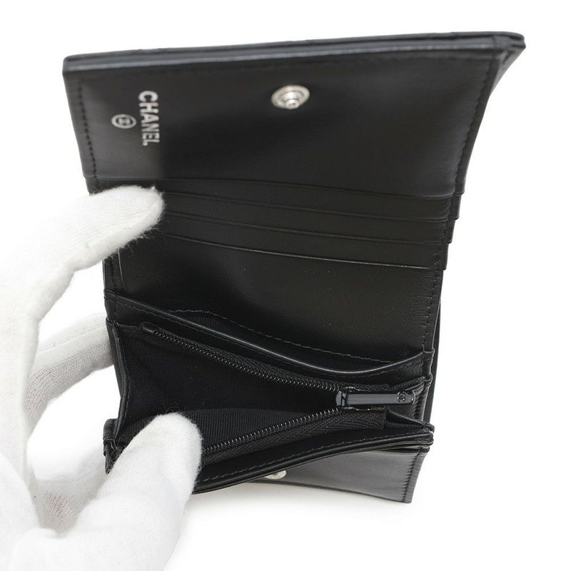 シャネル 二つ折り財布 ココマーク マトラッセ スモールウォレット AP4381 CHANEL 黒