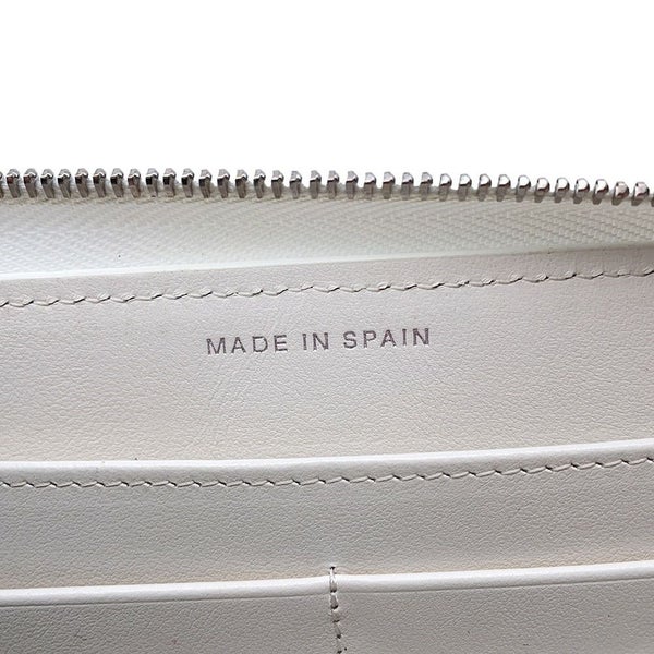 シャネル 長財布 クラシック ロング ジップ ウォレット ココマーク キャビアスキン キルティング AP0242 CHANEL マトラッセ 白