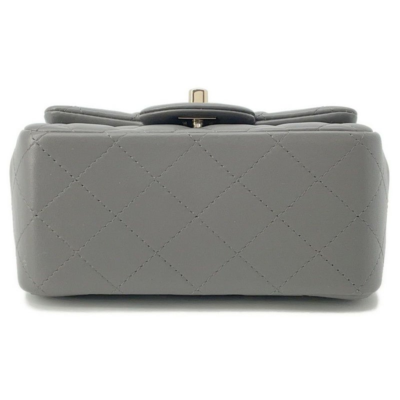 シャネル チェーンショルダーバッグ マトラッセ ココマーク ラムスキン ミニマトラッセ A35200 CHANEL シングルチェーン