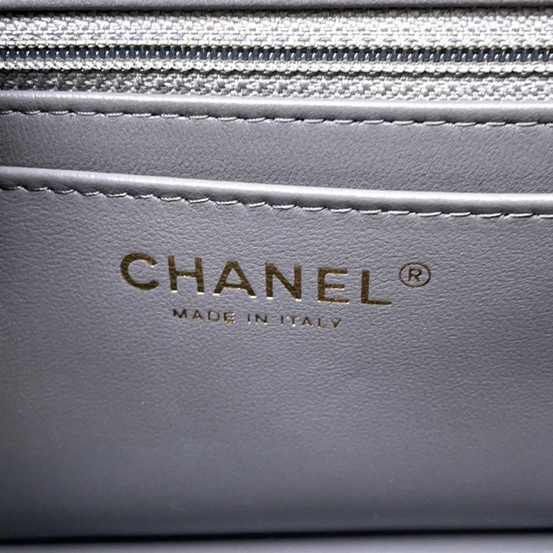 シャネル チェーンショルダーバッグ マトラッセ ココマーク ラムスキン ミニマトラッセ A35200 CHANEL シングルチェーン