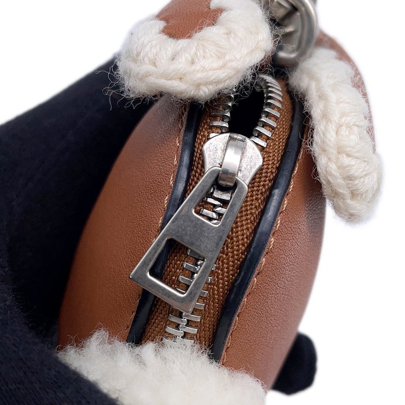 ロエベ バッグチャーム アニマル バニー LOEWE キーホルダー コインケース ポンポン ウサギ