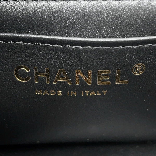 シャネル チェーンショルダーバッグ ココマーク マトラッセ ラムスキン A69900 CHANEL ミニ フラップ バッグ 黒