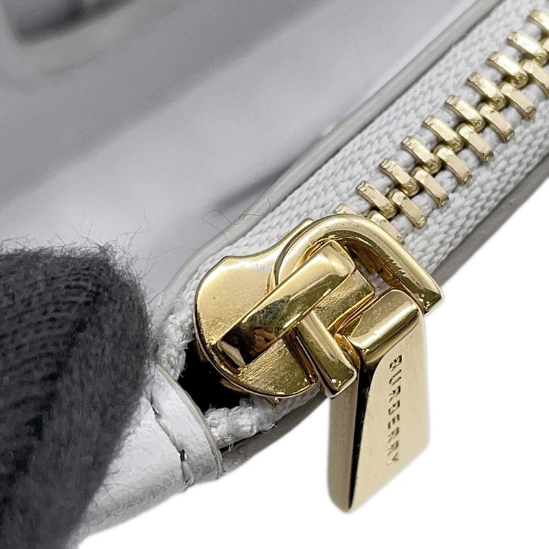 バーバリー チェーンウォレット 型押しレザー BURBERRY 財布