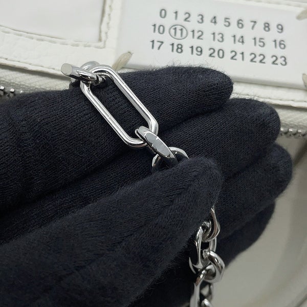 メゾンマルジェラ ハンドバッグ 5AC マイクロ レザー キャンバス S56WD0072 Maison Margiela 2WAY 白