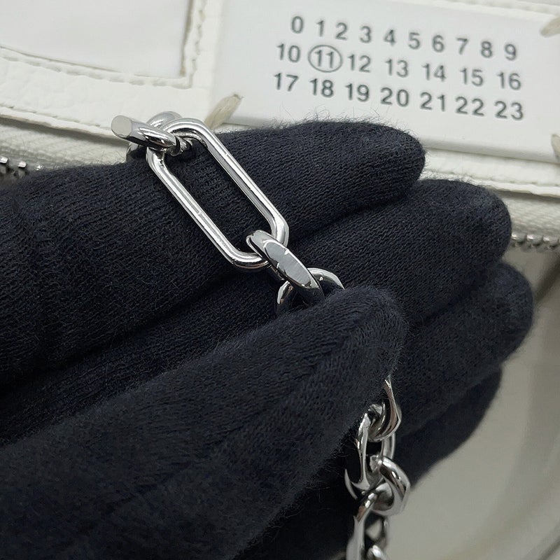 メゾンマルジェラ ハンドバッグ 5AC マイクロ レザー キャンバス S56WD0072 Maison Margiela 2WAY 白