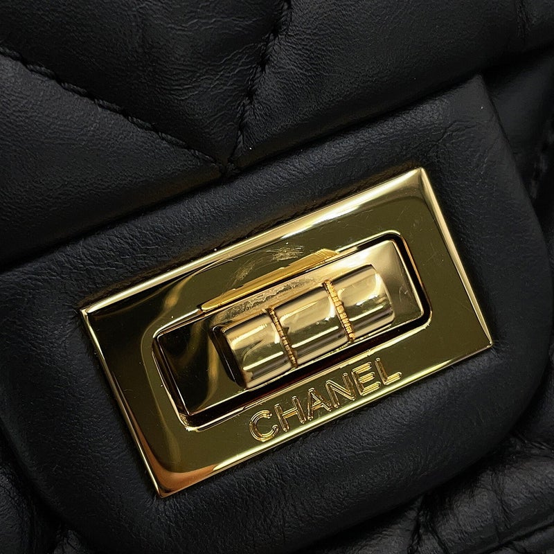 シャネル チェーンショルダーバッグ マトラッセ ココマーク 2.55 リイシュー ハンガー ラムスキン CHANEL 黒 2016年限定