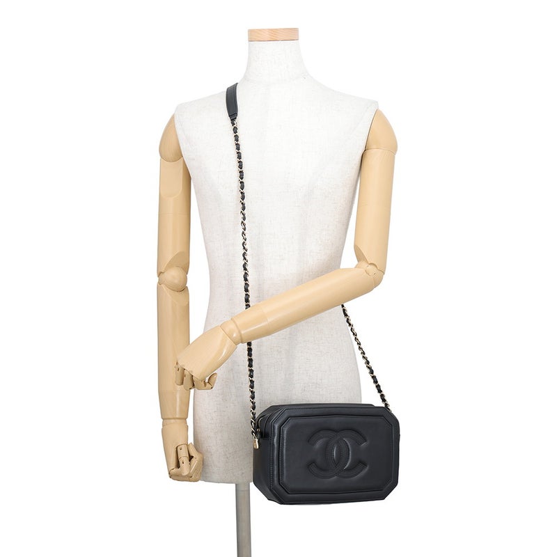 シャネル チェーンショルダーバッグ オクタゴン ココマーク ラムスキン CHANEL 黒