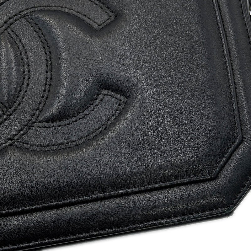 シャネル チェーンショルダーバッグ オクタゴン ココマーク ラムスキン CHANEL 黒