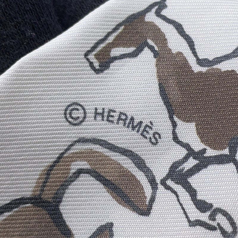 エルメス スカーフ ツイリー 自由の馬 Chevaux en Liberte HERMES シルクツイル 2021年秋