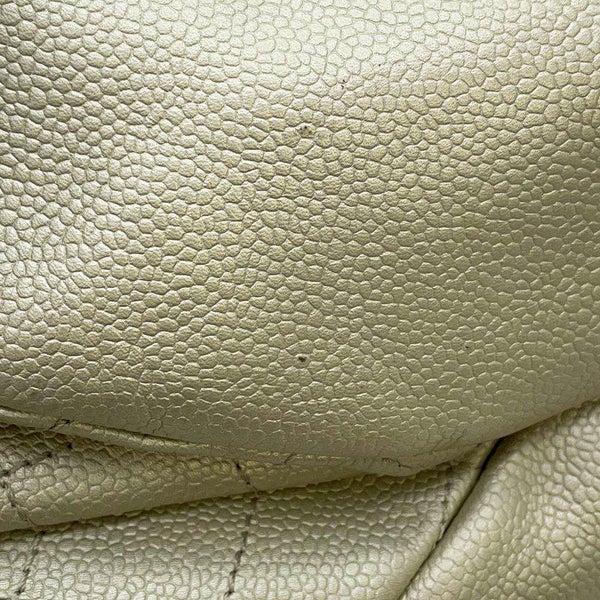 シャネル チェーンショルダーバッグ マトラッセ ソフトキャビアスキン CHANEL バッグ