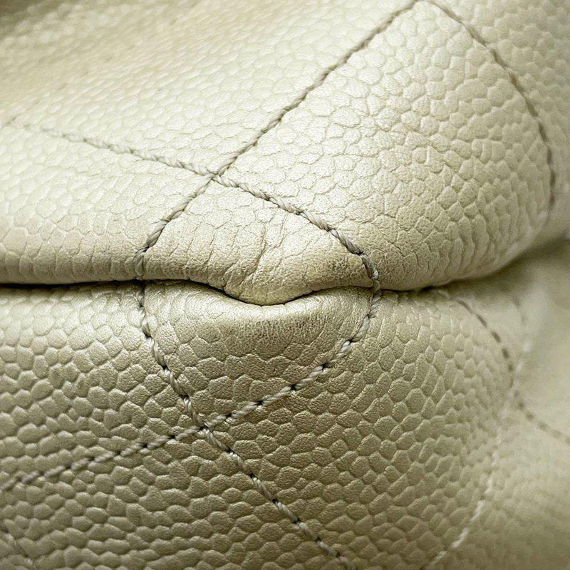 シャネル チェーンショルダーバッグ マトラッセ ソフトキャビアスキン CHANEL バッグ