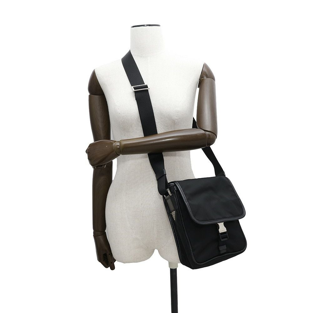 美品★PRADA★プラダ★メッセンジャーバッグ ★サフィアーノ×ナイロン★ プラダ ショルダーバッグ サフィアーノ ロゴ ナイロン PRADA