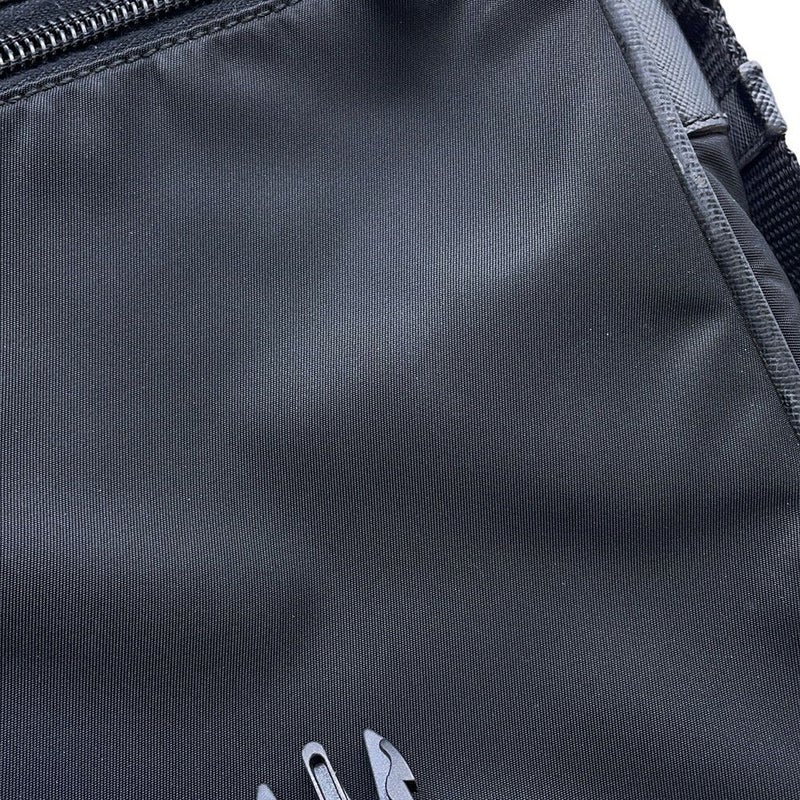 プラダ ショルダーバッグ サフィアーノ ロゴ ナイロン PRADA メッセンジャーバッグ 黒
