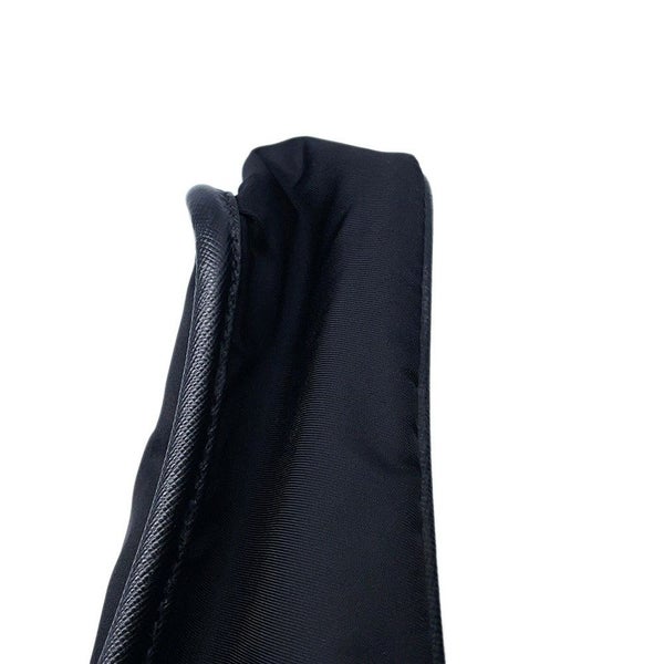 プラダ ショルダーバッグ サフィアーノ ロゴ ナイロン PRADA メッセンジャーバッグ 黒