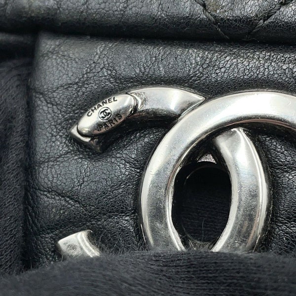 シャネル チェーンショルダーバッグ マトラッセ ココマーク レザー CHANEL 黒