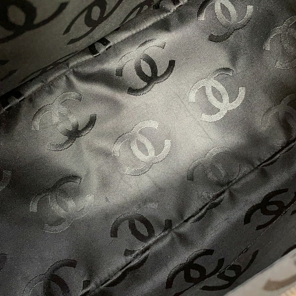 シャネル ショルダーバッグ マトラッセ ココマーク カンボンライン マルチポケット A25173 CHANEL