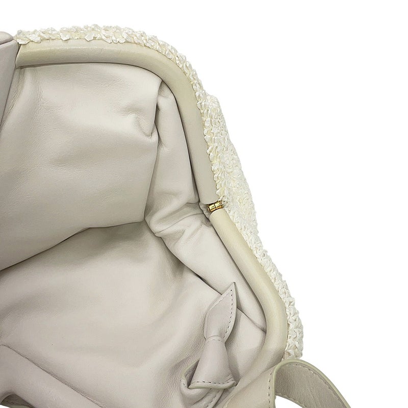 ボッテガヴェネタ ショルダーバッグ ザ・ポイント トライアングル ミディアム ナイロン レザー BOTTEGA VENETA 白