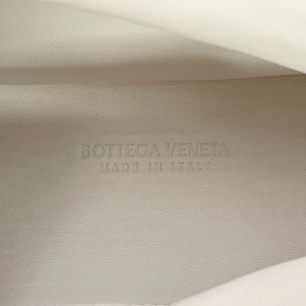 ボッテガヴェネタ ショルダーバッグ ザ・ポイント トライアングル ミディアム ナイロン レザー BOTTEGA VENETA 白