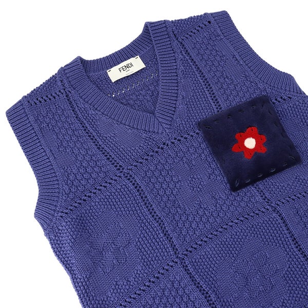 フェンディ ベスト Vネック フラワーモチーフ ミンク レディースサイズ38 FZXE97 FENDI ノースリーブ
