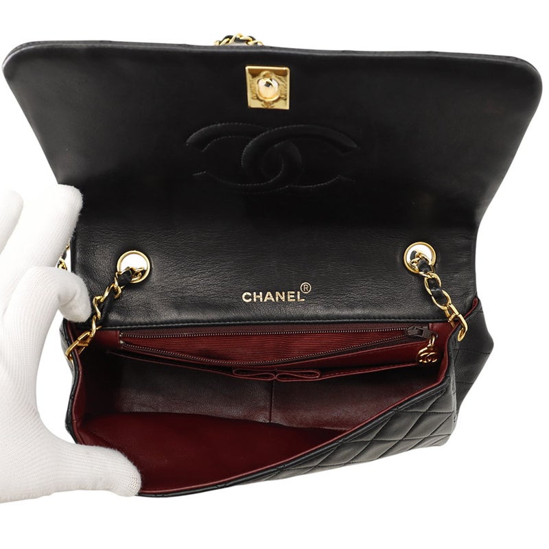 シャネル チェーンショルダーバッグ マトラッセ ココマーク フルフラップ ラムスキン A02500 CHANEL 黒