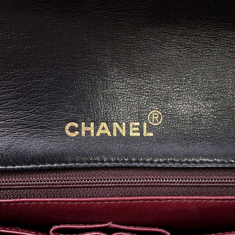 シャネル チェーンショルダーバッグ マトラッセ ココマーク フルフラップ ラムスキン A02500 CHANEL 黒