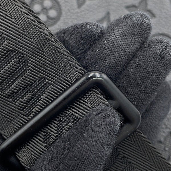 ルイヴィトン ショルダーバッグ モノグラム・シャドウ ガストン・ウエアラブル ウォレット M81115 LOUIS VUITTON 黒 ブラック