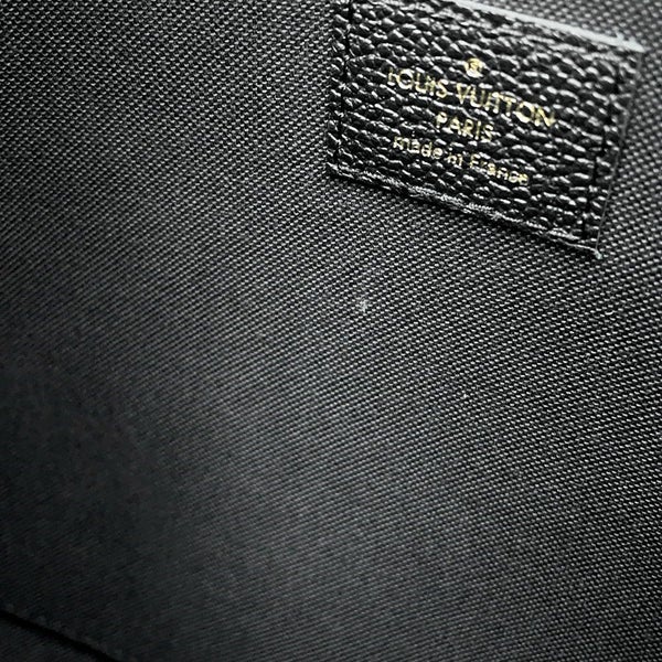 ルイヴィトン クラッチバッグ モノグラム・アンプラント デイリーポーチ M62937 LOUIS VUITTON ブラック 黒