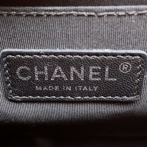シャネル チェーンショルダーバッグ ボーイシャネル ラムスキン A67086 CHANEL