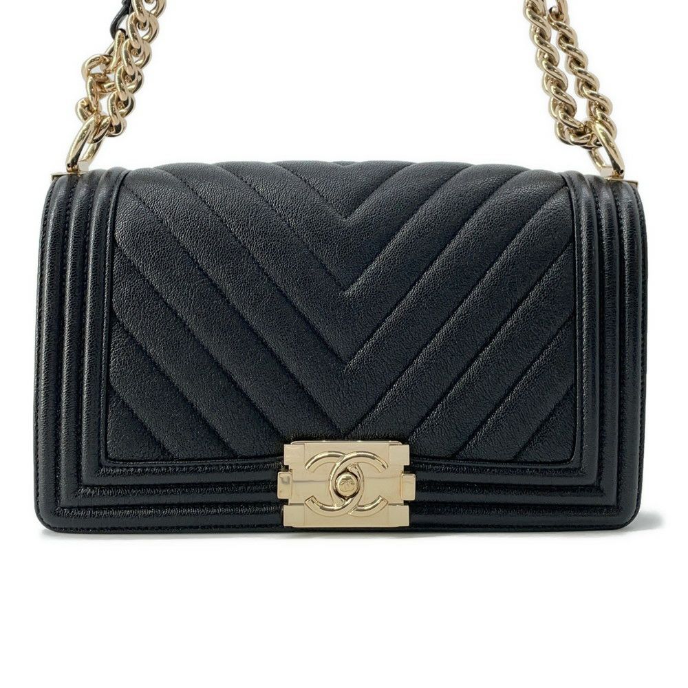 CHANEL(シャネル) ショルダーバッグ ボーイシャネル/Vステッチ(シェブロン) A67086 ダークグレー ヴィンテージゴールド金具/チェーンショルダー CHANEL】【アンティークゴールド金具】シャネル『ボーイシャネル V